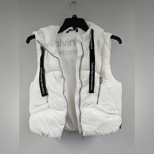 Rubberized cropped vest. Great condition